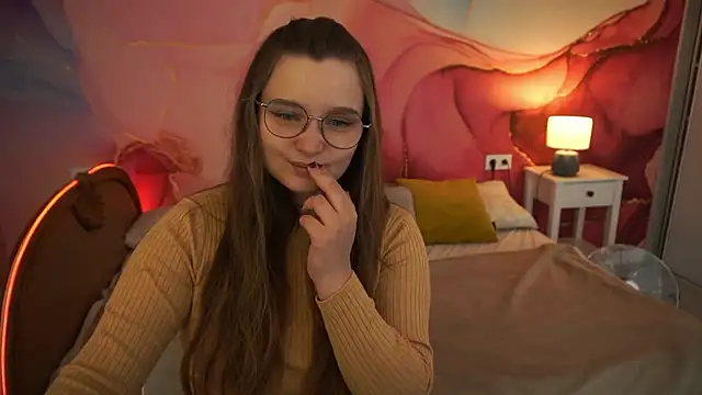 Snapshot of MagicPeachh_ chatting on September 29, 2025, 12:55 pm MagicPeachh online show from September 29, 2025, 12:55 pm