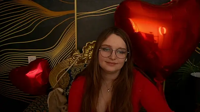 MagicPeachh  online show from February 26, 2025, 5:21 pm
