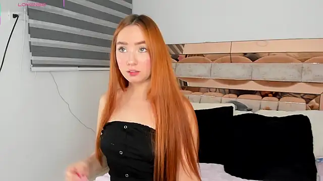 Snapshot of CamiiLovers chatting on October 23, 2025, 1:26 am CamiiLovers online show from October 23, 2025, 1:26 am