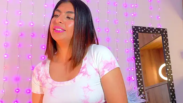 Snapshot of im_anna_ chatting on February 1, 2026, 8:18 pm im anna online show from February 1, 2026, 8:18 pm