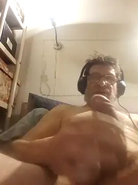 felice66 online show from February 16, 2025, 3:04 am