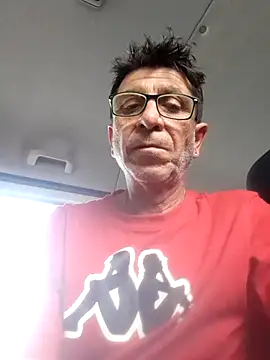 felice66 online show from October 19, 2025, 1:36 pm