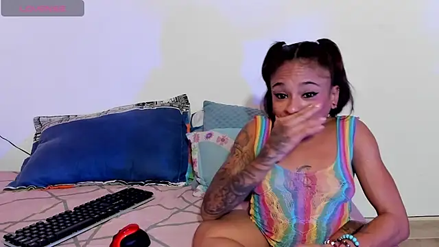 Snapshot of Lauren_Hills069 chatting on February 21, 2025, 1:44 am Lauren Hills069 online show from February 21, 2025, 1:44 am