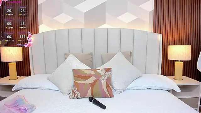 Snapshot of Marge_lasander chatting on October 30, 2025, 1:59 am Marge lasander online show from October 30, 2025, 1:59 am