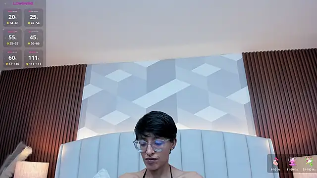 Snapshot of Marge_lasander chatting on October 7, 2025, 2:01 am Marge lasander online show from October 7, 2025, 2:01 am