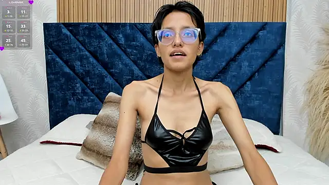 Snapshot of Marge_lasander chatting on February 28, 2025, 1:37 am Marge lasander online show from February 28, 2025, 1:37 am