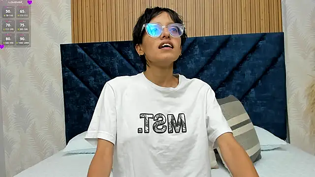 Snapshot of Marge_lasander chatting on March 1, 2025, 1:22 am Marge lasander online show from March 1, 2025, 1:22 am