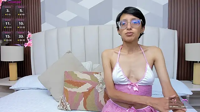 Snapshot of Marge_lasander chatting on October 29, 2025, 2:10 am Marge lasander online show from October 29, 2025, 2:10 am