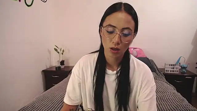 anny roberts online show from February 28, 2025, 10:50 pm