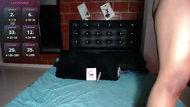 michelleoliver online show from December 5, 2024, 1:42 am