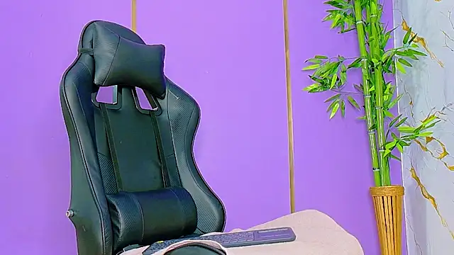 scarlet-jonesx online show from November 4, 2025, 2:59 am