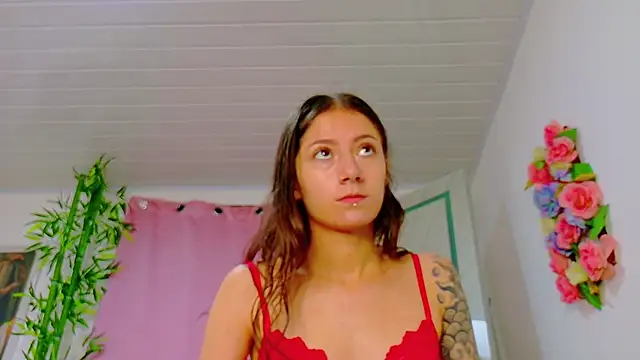 scarlet-jonesx online show from February 7, 2026, 11:40 am