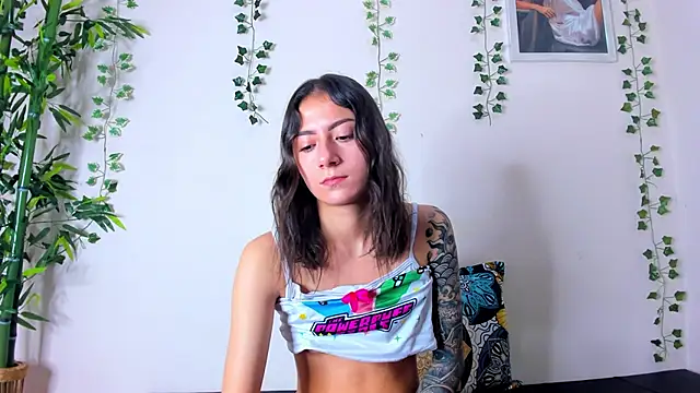 scarlet-jonesx online show from December 1, 2024, 11:42 pm