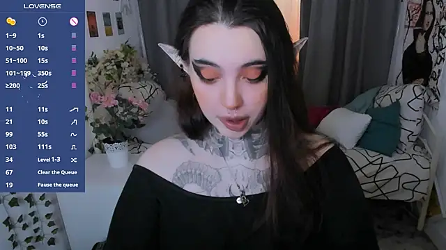 Snapshot of Dixi_Pixi_ chatting on January 17, 2026, 5:44 am Dixi Pixi online show from January 17, 2026, 5:44 am