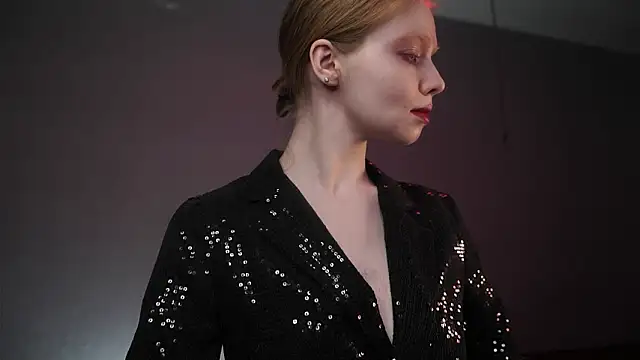 Snapshot of ginger_hugs chatting on February 18, 2026, 10:06 pm ginger hugs online show from February 18, 2026, 10:06 pm