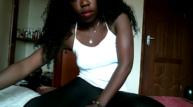 curvy natallie online show from March 10, 2025, 8:50 am