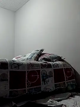 LisbethMoore  online show from January 14, 2026, 1:31 am