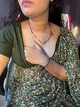 Spicy sari girl online show from March 30, 2026, 2:35 am