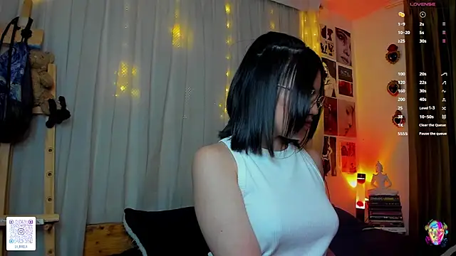 Snapshot of Gabiveneno chatting on December 10, 2024, 3:51 am Gabiveneno online show from December 10, 2024, 3:51 am