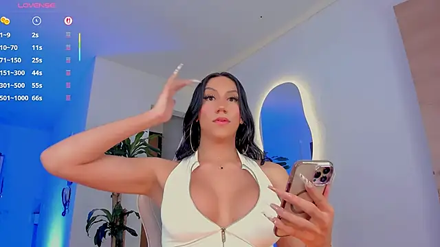 Snapshot of Pretty_Mariangel chatting on September 30, 2025, 3:56 am Pretty Mariangel online show from September 30, 2025, 3:56 am