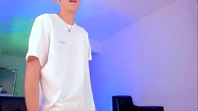 Snapshot of Pretty_Mariangel chatting on February 26, 2025, 8:50 am Pretty Mariangel online show from February 26, 2025, 8:50 am