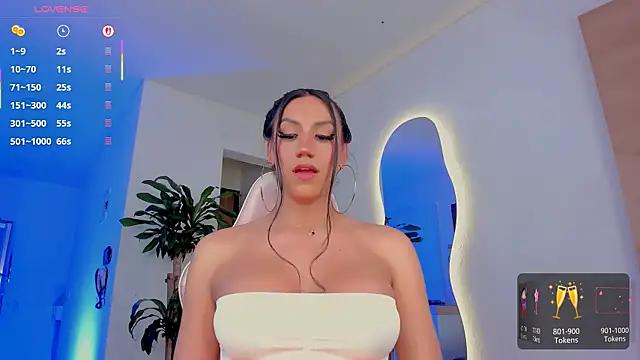 Snapshot of Pretty_Mariangel chatting on October 2, 2025, 9:23 am Pretty Mariangel online show from October 2, 2025, 9:23 am