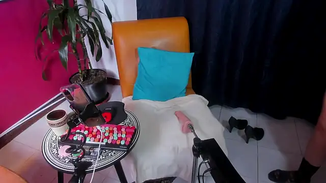 BrendaSex Hot online show from November 2, 2025, 7:19 pm