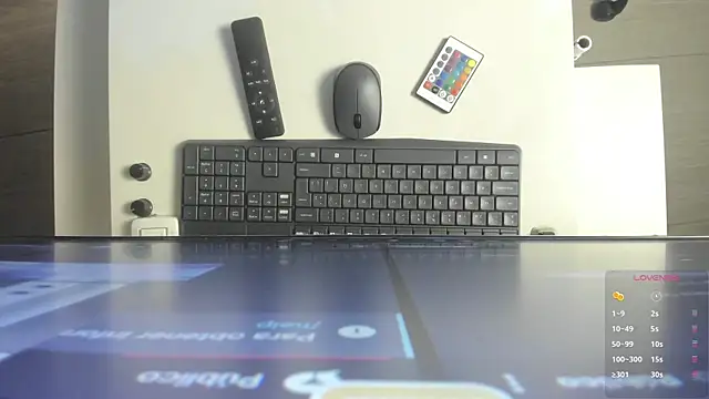 sophie alice  online show from October 18, 2025, 12:51 pm