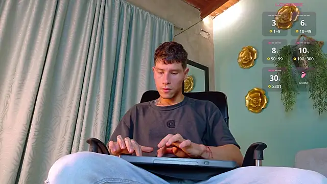 french sexx online show from May 12, 2026, 1:17 pm