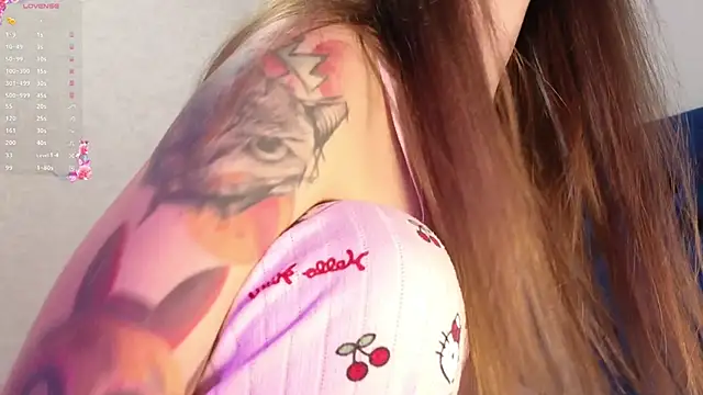 kimmie meow online show from October 30, 2025, 6:49 pm