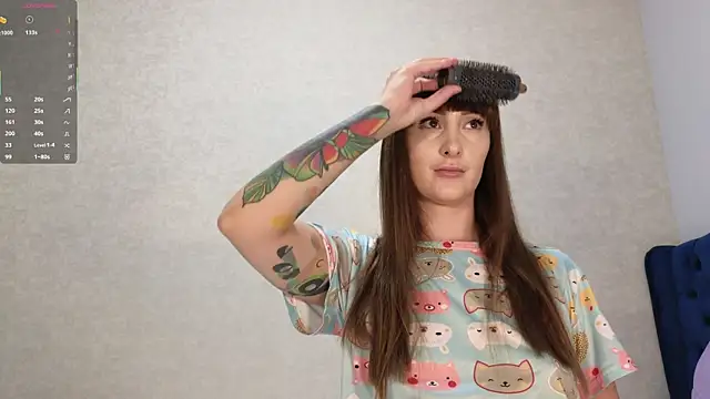 kimmie meow online show from September 26, 2025, 5:42 pm