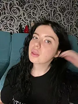 Kimi Ass online show from January 28, 2025, 8:47 pm