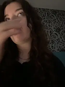 Kimi Ass online show from November 6, 2025, 10:08 am