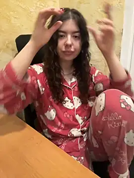 Snapshot of Kimi_Ass chatting on September 26, 2025, 11:33 pm Kimi Ass online show from September 26, 2025, 11:33 pm