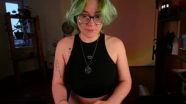 Snapshot of alisahug chatting on January 24, 2025, 11:48 am alisahug online show from January 24, 2025, 11:48 am
