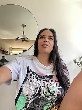 Snapshot of gabyaridi chatting on March 1, 2026, 2:06 pm gabyaridi online show from March 1, 2026, 2:06 pm