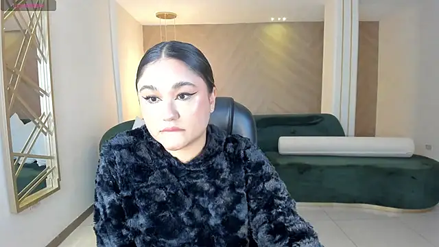 SamanthaConnor  online show from March 16, 2025, 10:33 am