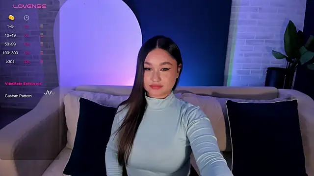 SamanthaConnor  online show from February 11, 2025, 7:16 pm