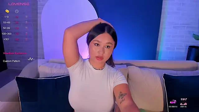 SamanthaConnor  online show from February 11, 2025, 10:28 pm