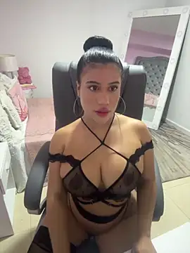 AshleyFerrer online show from November 13, 2025, 4:00 pm