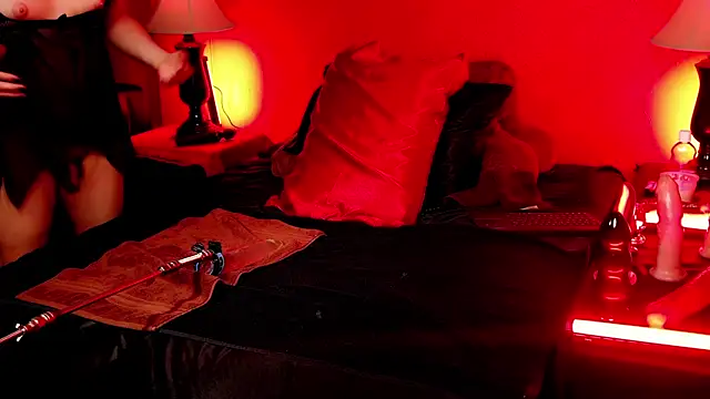 JenniferCD online show from March 8, 2026, 2:04 am