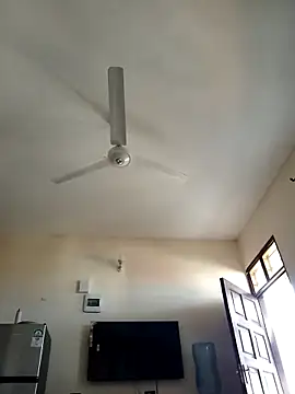 Snapshot of bebsexy chatting on September 18, 2025, 1:25 pm bebsexy online show from September 18, 2025, 1:25 pm