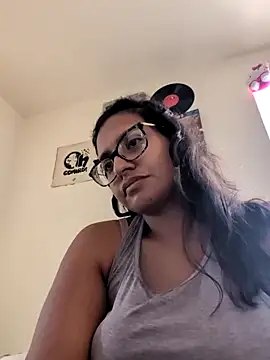 pvinkilla online show from September 21, 2025, 1:49 pm