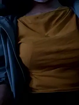 Snapshot of Tuongvy05 chatting on January 11, 2026, 4:36 pm Tuongvy05 online show from January 11, 2026, 4:36 pm