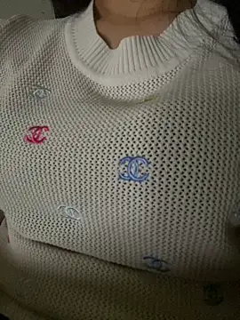 Snapshot of Tuongvy05 chatting on October 9, 2025, 4:18 pm Tuongvy05 online show from October 9, 2025, 4:18 pm