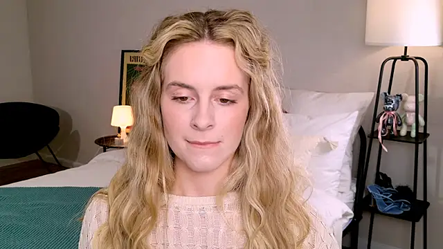 RozzitaBedberry online show from October 9, 2025, 1:00 pm