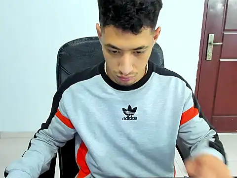 Chandler ken online show from December 1, 2025, 1:28 am