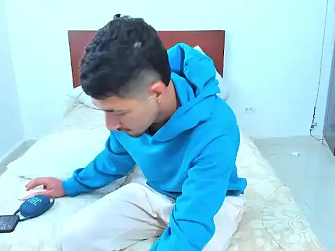 Chandler ken online show from April 10, 2026, 12:23 pm