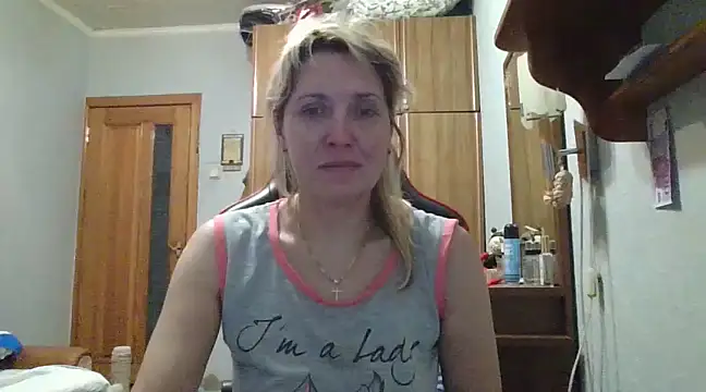 IrinaB1 online show from February 26, 2025, 5:31 pm