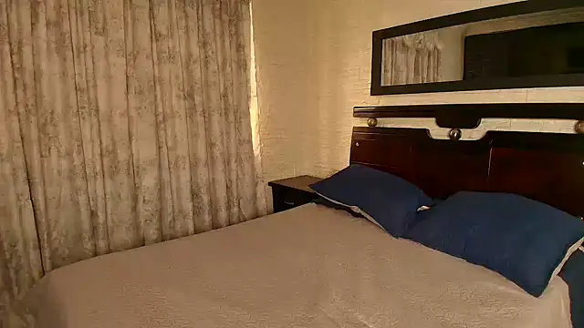 Susana hank2 online show from September 30, 2025, 7:31 pm